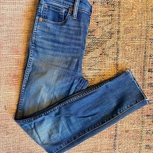 Madewell 10” high rise skinny crop